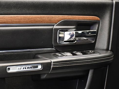 Used 2015 RAM 1500 Laramie w/ Convenience Group image 35