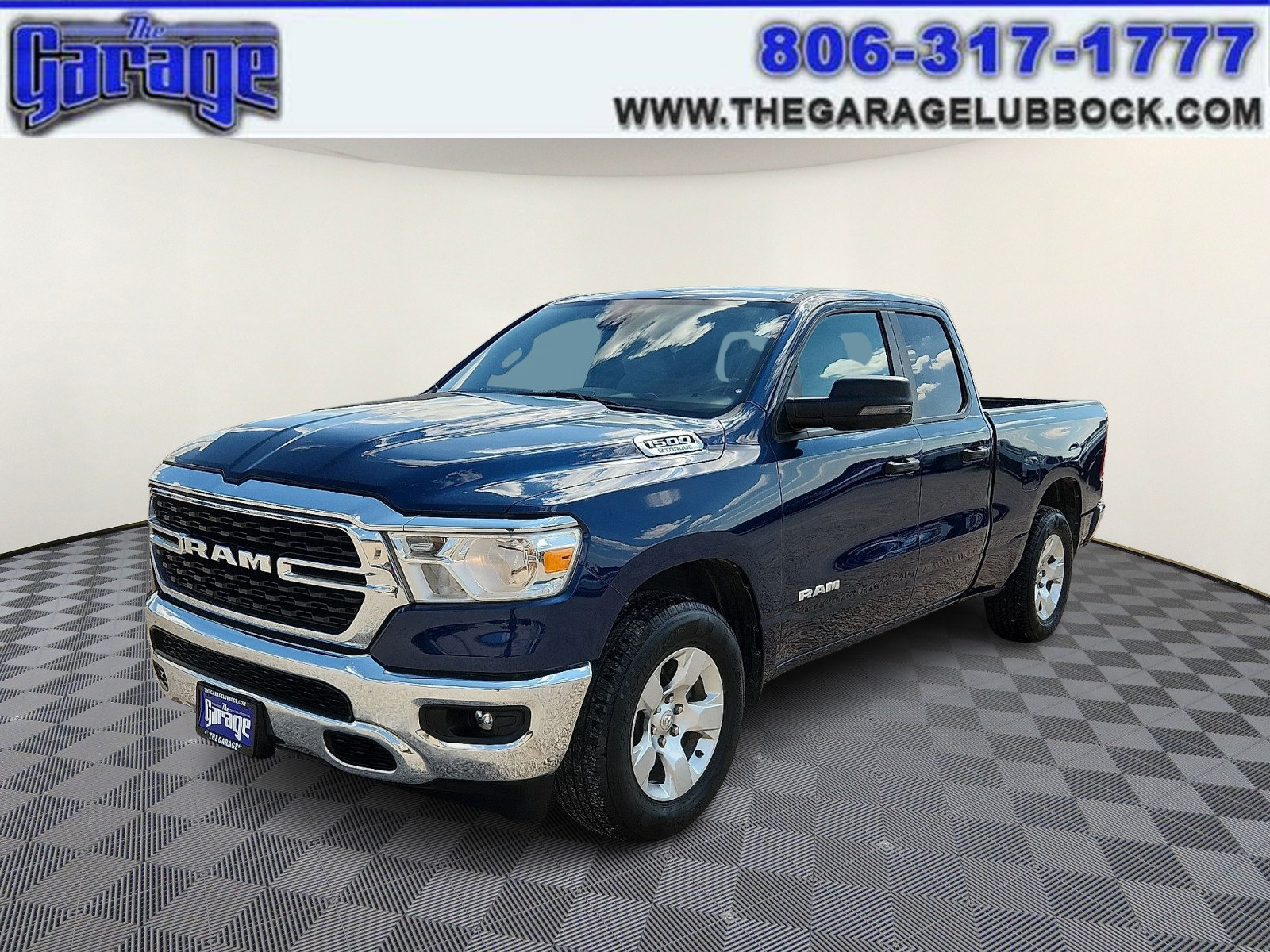 Used 2024 RAM 1500 Lone Star RWD image 1