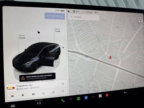 Used 2025 Tesla Model Y Long Range image 16