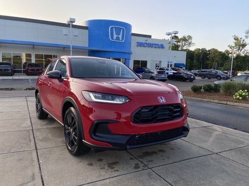 New 2027 Honda HR-V Sport image 2