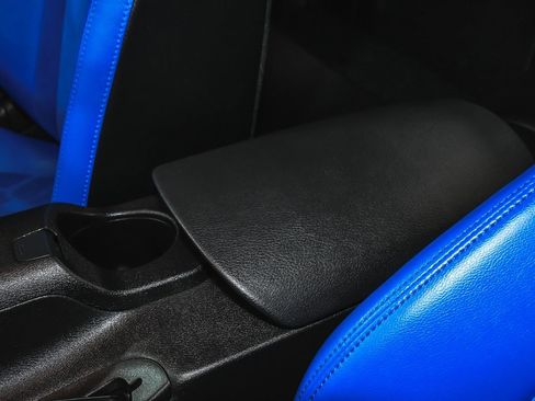 Used 2024 Nissan Z Performance w/ Floor Mat Package image 37