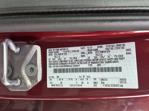 Used 2013 Ford Escape SEL AWD/4WD image 16