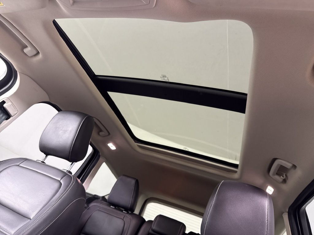 Used 2019 Ford Escape SEL FWD image 22