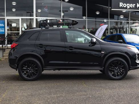 New 2026 Mitsubishi Outlander Sport LE AWD/4WD image 9