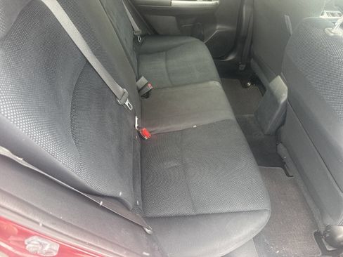 Used 2015 Subaru Impreza 2.0i image 5