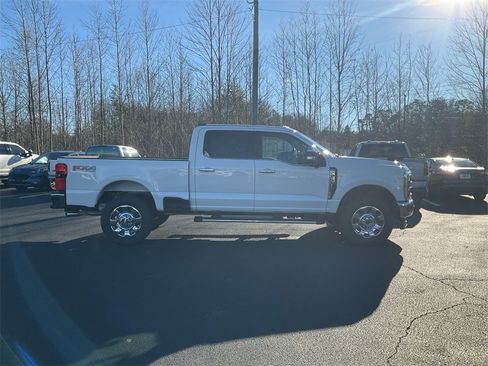New 2026 Ford F250 Lariat w/ Chrome Package image 4
