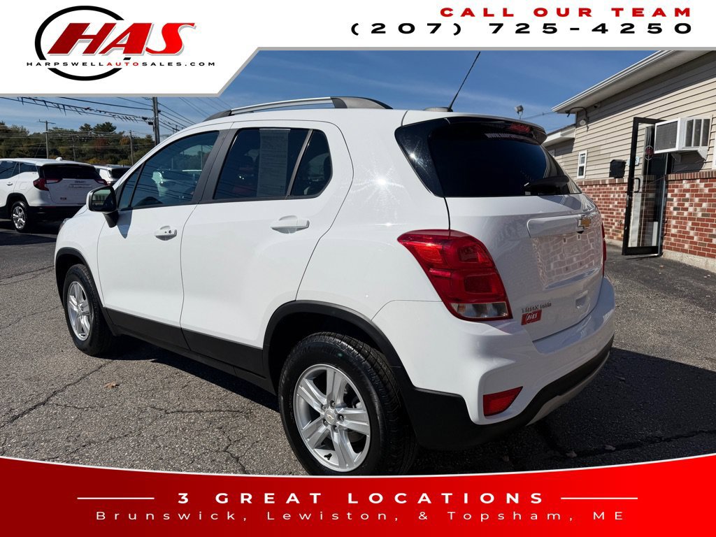 Used 2022 Chevrolet Trax LT w/ LT Convenience Package AWD/4WD image 4