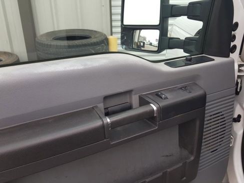 Used 2012 Ford F350 XL w/ PWR Equipment Group image 17