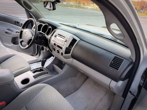 Used 2009 Toyota Tacoma 4x4 Double Cab image 18