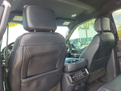 Used 2022 Ford F150 Lariat w/ Equipment Group 502A High AWD/4WD image 10