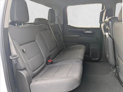 Used 2024 GMC Sierra 1500 Elevation image 18