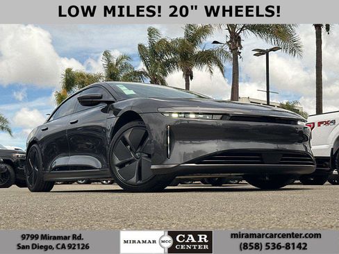 Used 2024 Lucid Air Pure RWD image 1