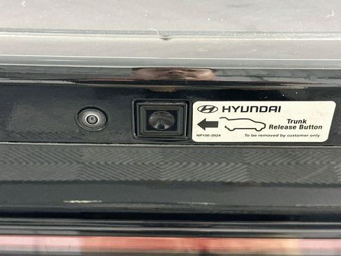 Used 2024 Hyundai Sonata SEL FWD image 30