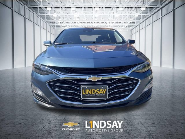 Certified 2025 Chevrolet Malibu LT FWD image 3