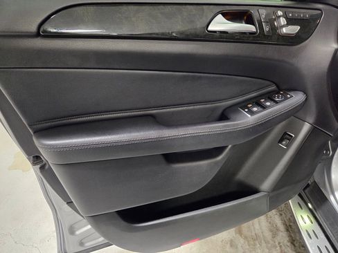 Used 2016 Mercedes-Benz GLE 350 4MATIC w/ Premium Package image 14