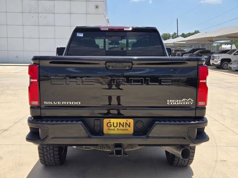 Certified 2025 Chevrolet Silverado 2500 High Country w/ Z71 Off-Road Package AWD/4WD image 6
