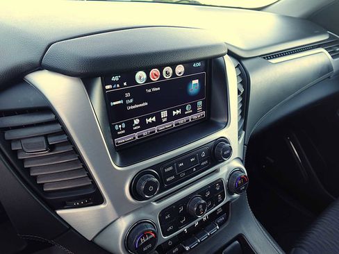 Used 2020 GMC Yukon SLE AWD/4WD image 16