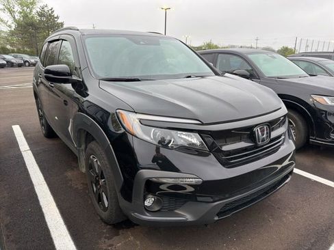 Used 2022 Honda Pilot TrailSport image 2