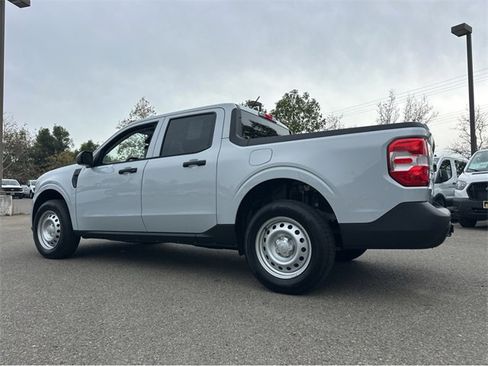 New 2026 Ford Maverick XL image 4