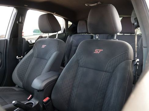 Used 2015 Ford Fiesta ST image 9