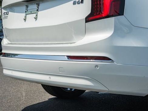 New 2026 Volvo XC90 B6 Plus w/ Protection Package Premier AWD/4WD image 9