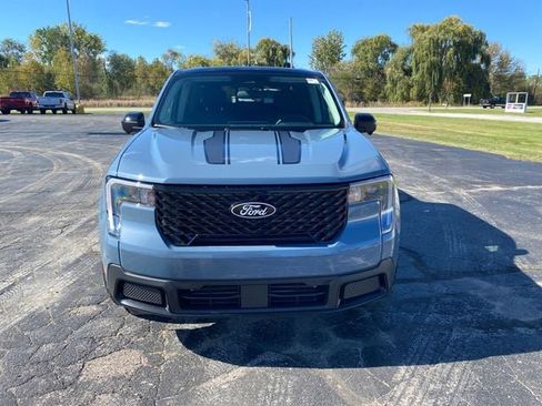 New 2025 Ford Maverick Lariat w/ Black Appearance Package image 11