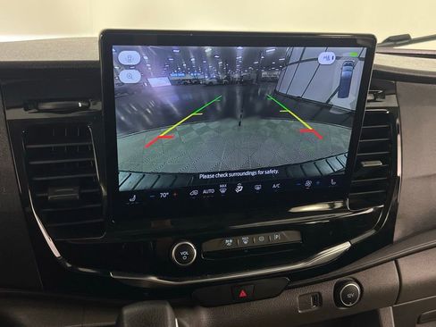 Used 2023 Ford Transit 350 XLT image 20