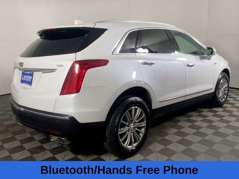 Used 2017 Cadillac XT5 Luxury w/ Driver Awareness Package image 12