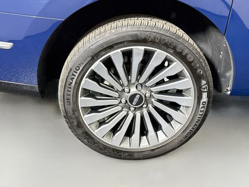 Used 2020 Lincoln Navigator L Reserve RWD image 33