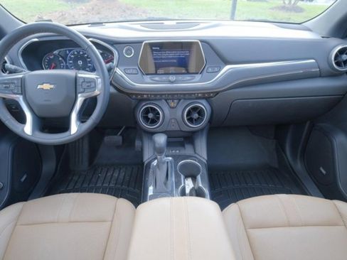 Used 2022 Chevrolet Blazer Premier w/ Enhanced Convenience Package image 16