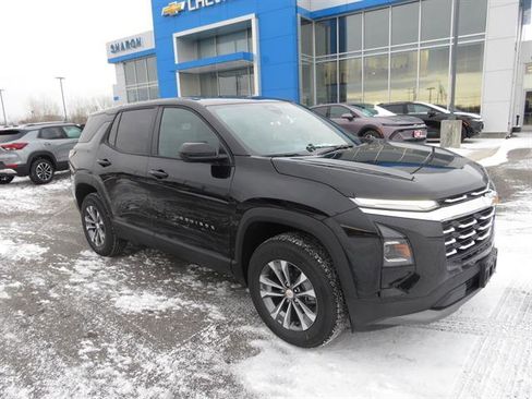 New 2026 Chevrolet Equinox LT w/ Convenience Package II image 3