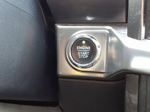 Used 2021 Ford F150 Lariat w/ Equipment Group 502A High image 12