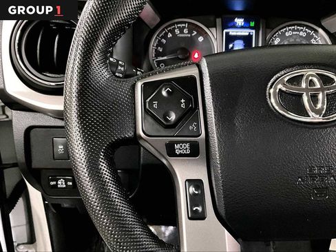 Used 2021 Toyota Tacoma SR5 AWD/4WD image 24