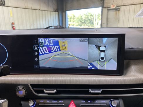 Used 2025 Hyundai Sonata Limited image 43