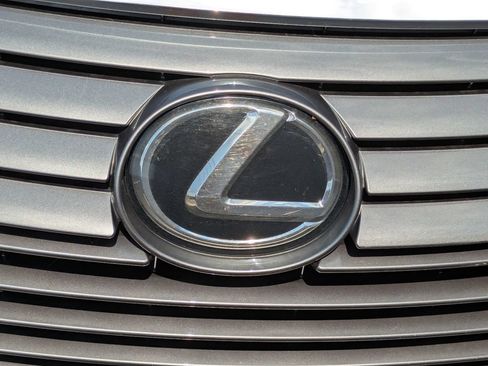Used 2019 Lexus RX 350L FWD w/ Premium Package image 4