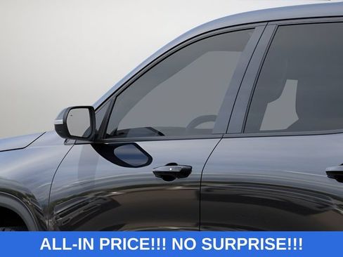New 2026 Chevrolet Traverse Z71 w/ Enhanced Driving Package AWD/4WD image 22
