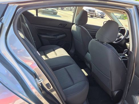 Used 2024 Nissan Altima 2.5 SV FWD image 12