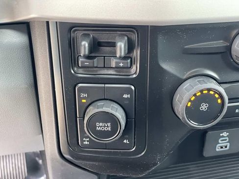 New 2026 Ford F250 4x4 Crew Cab Super Duty image 15