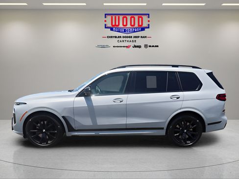 Used 2025 BMW X7 M60i w/ Executive Package AWD/4WD image 8