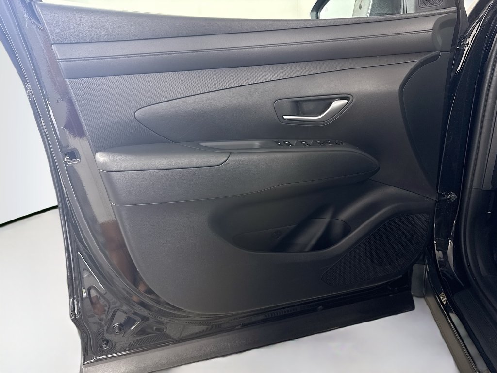 Used 2026 Hyundai Tucson SE AWD/4WD image 12
