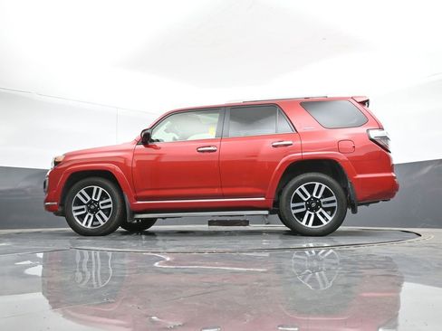 Used 2024 Toyota 4Runner Limited image 39