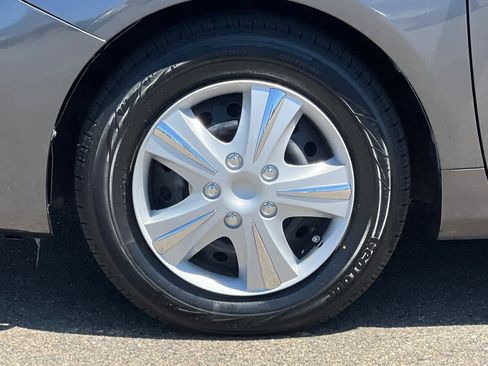 Used 2010 Toyota Corolla LE FWD image 28