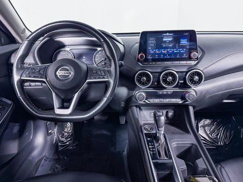 Used 2022 Nissan Sentra SR w/ Trunk Package image 16