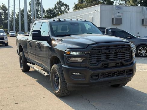 Used 2025 RAM 2500 Tradesman AWD/4WD image 4