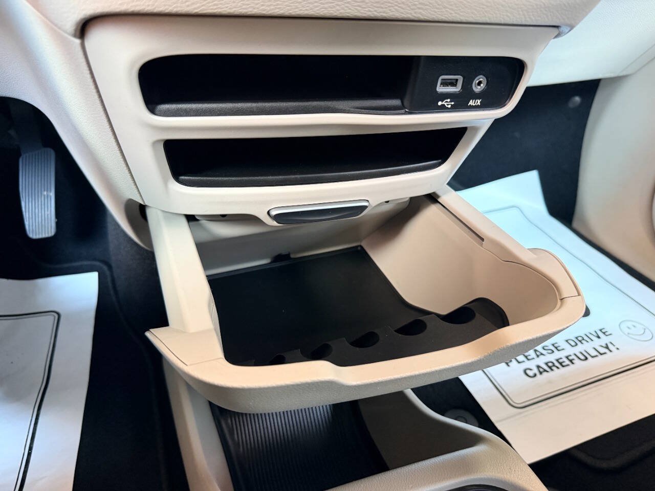 Used 2017 Chrysler Pacifica Touring FWD image 53