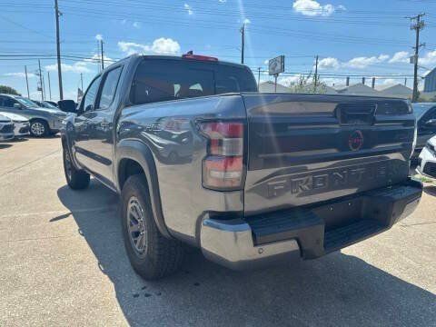 Used 2026 Nissan Frontier PRO-4X AWD/4WD image 8