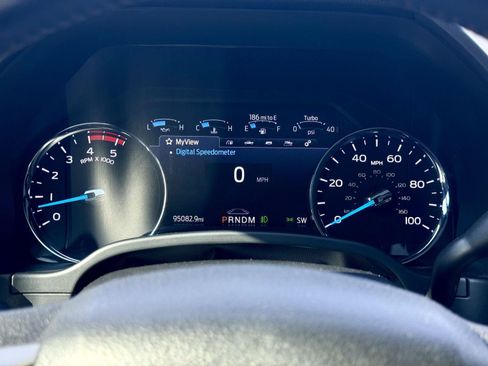 Used 2020 Ford F350 Platinum AWD/4WD image 28