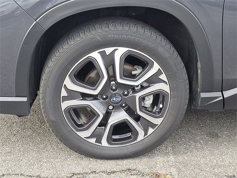 Used 2023 Subaru Ascent Touring image 8