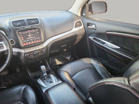 Used 2014 Dodge Journey R/T w/ Flexible Seating Group image 14