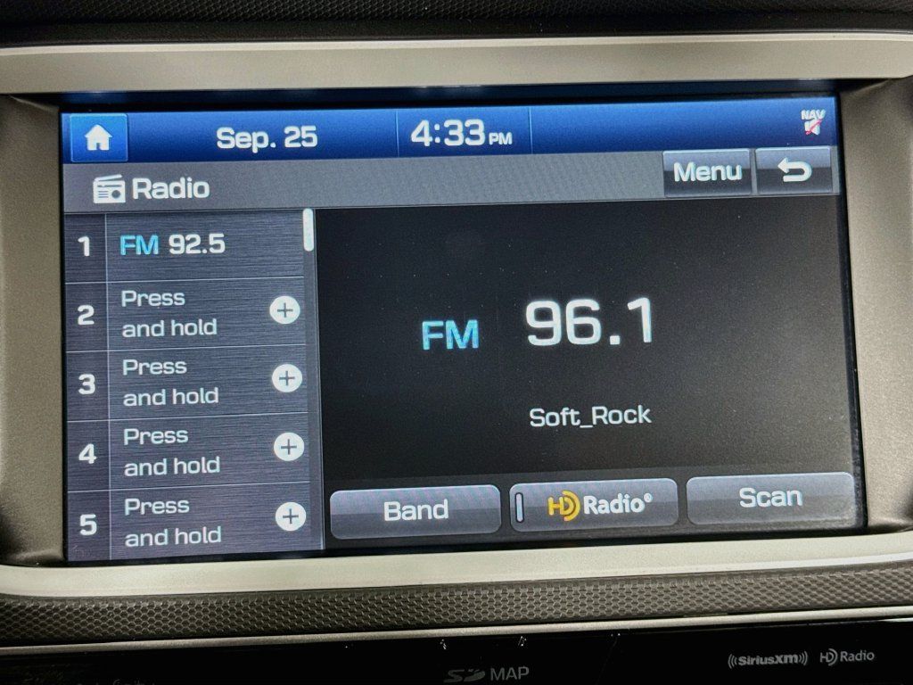 Used 2019 Hyundai Ioniq Limited FWD image 32